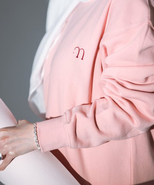 Alternative view of Simple Yawmi lux club